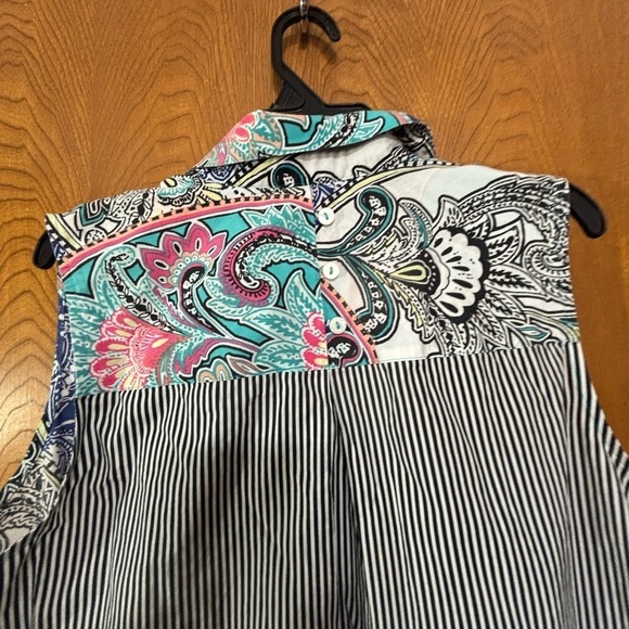 Chicos Sleeveless Cotton  Pocket Multi Print Fabrics Button up Shirt 2 - Picture 9 of 10